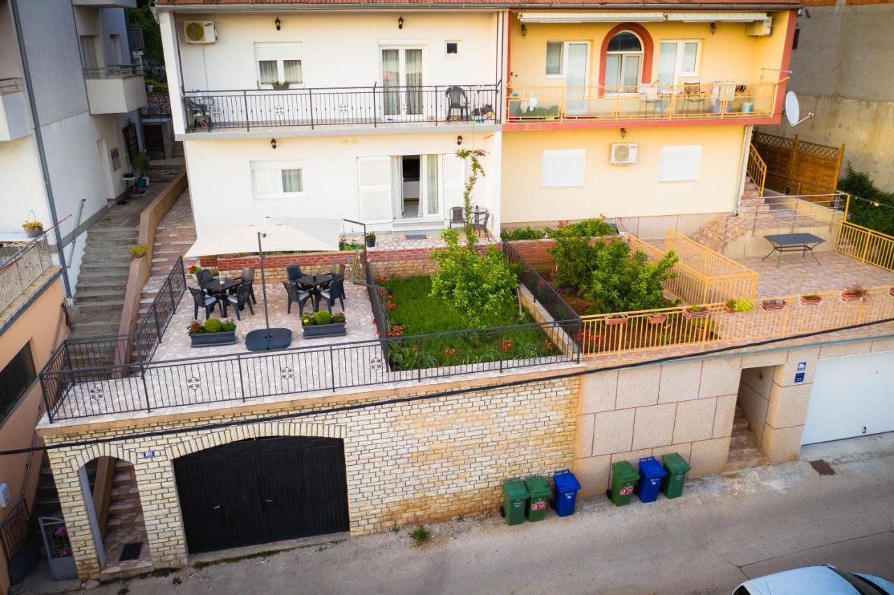 شيبينيك Apartments Nakic المظهر الخارجي الصورة
